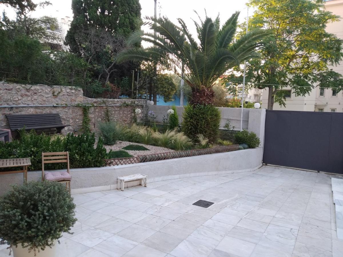 King Lodge Αθήνα Εξωτερικό φωτογραφία
